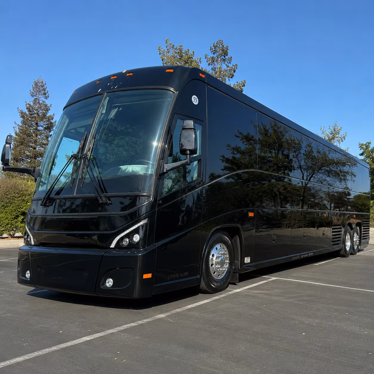bus rental options for goodyear trips