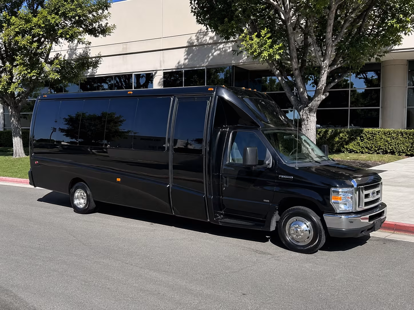 chandler bus rentals