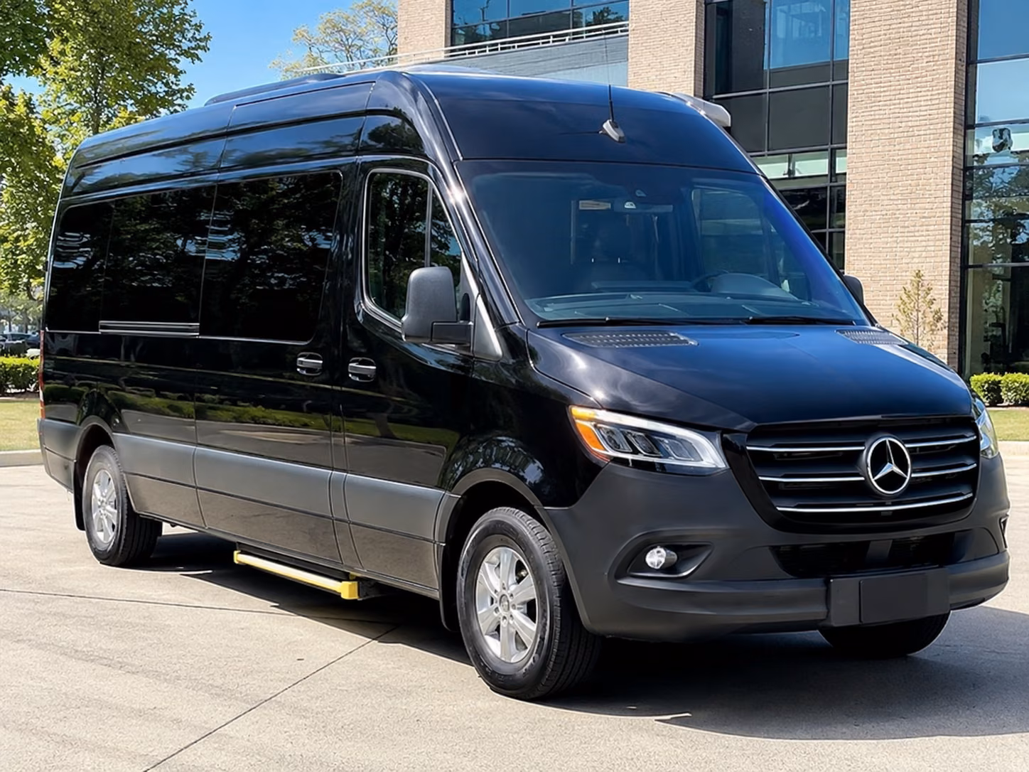 chandler private shuttles for chandler winery tour groups